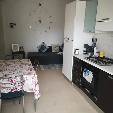 Elycry Apartment *